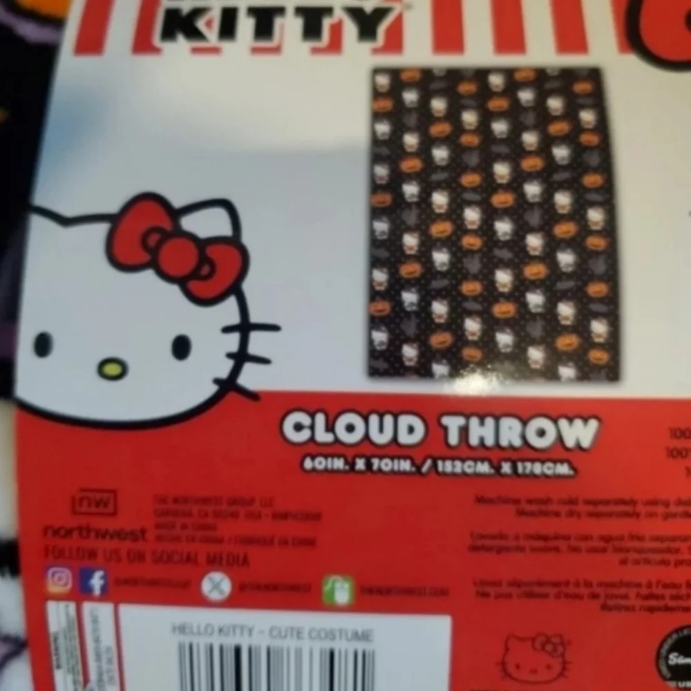 Halloween Hello Kitty Blanket-NWT